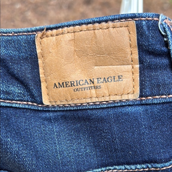 American Eagle Outfitters Blue Skinny Jeans with Vintage Distressing - Picture 4 of 5